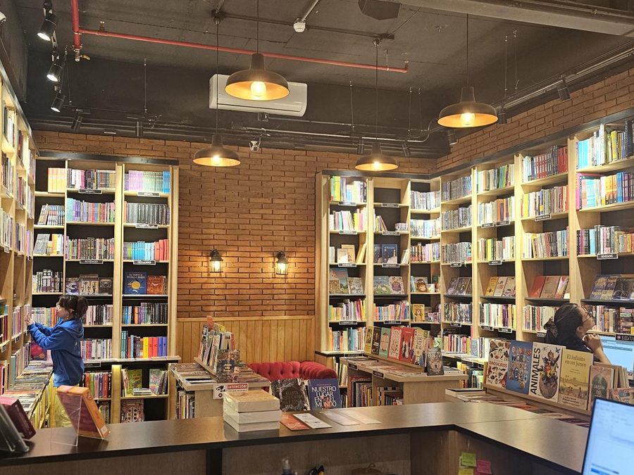 Interior de la librería